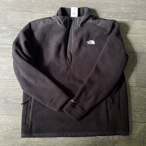 NWOT North Face 1/4 zip fleece men’s large